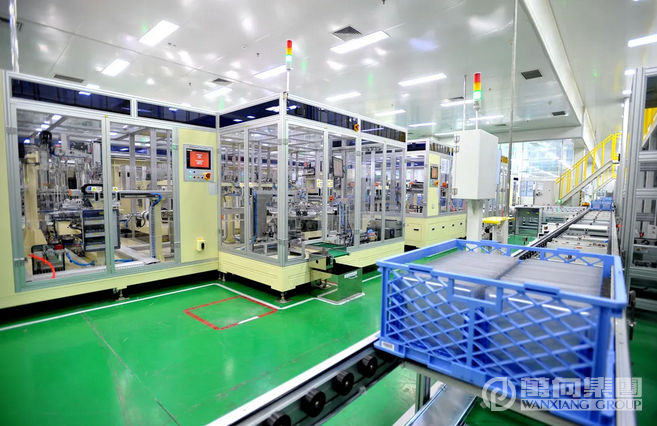 万向一二三生产线实景照片 万向一二三生产线实景照片